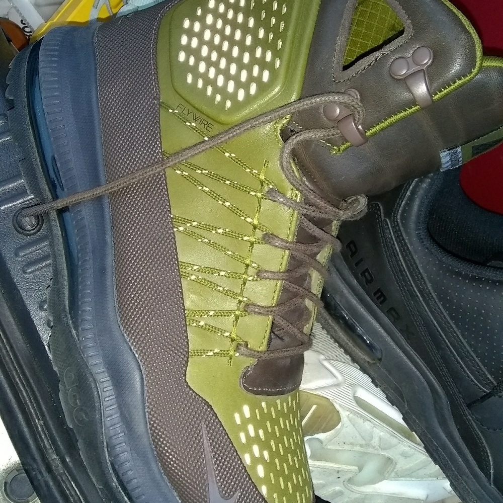Nike boots